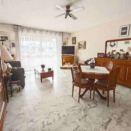 Cliquez pour en savoir plus...